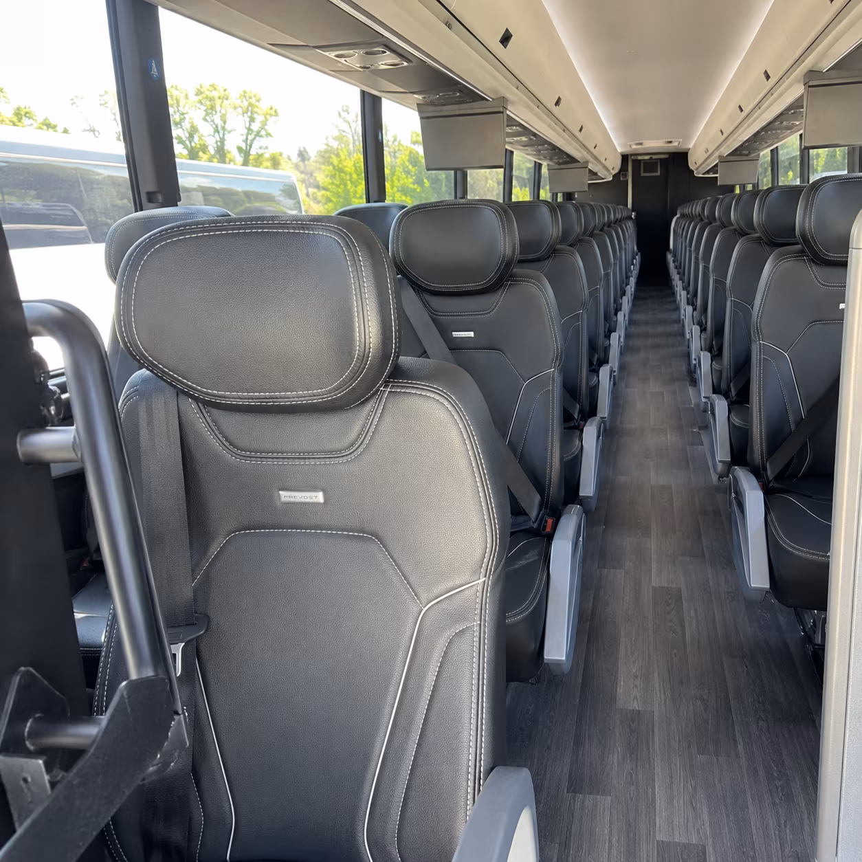 blog rent a bus to sonoma raceway hero