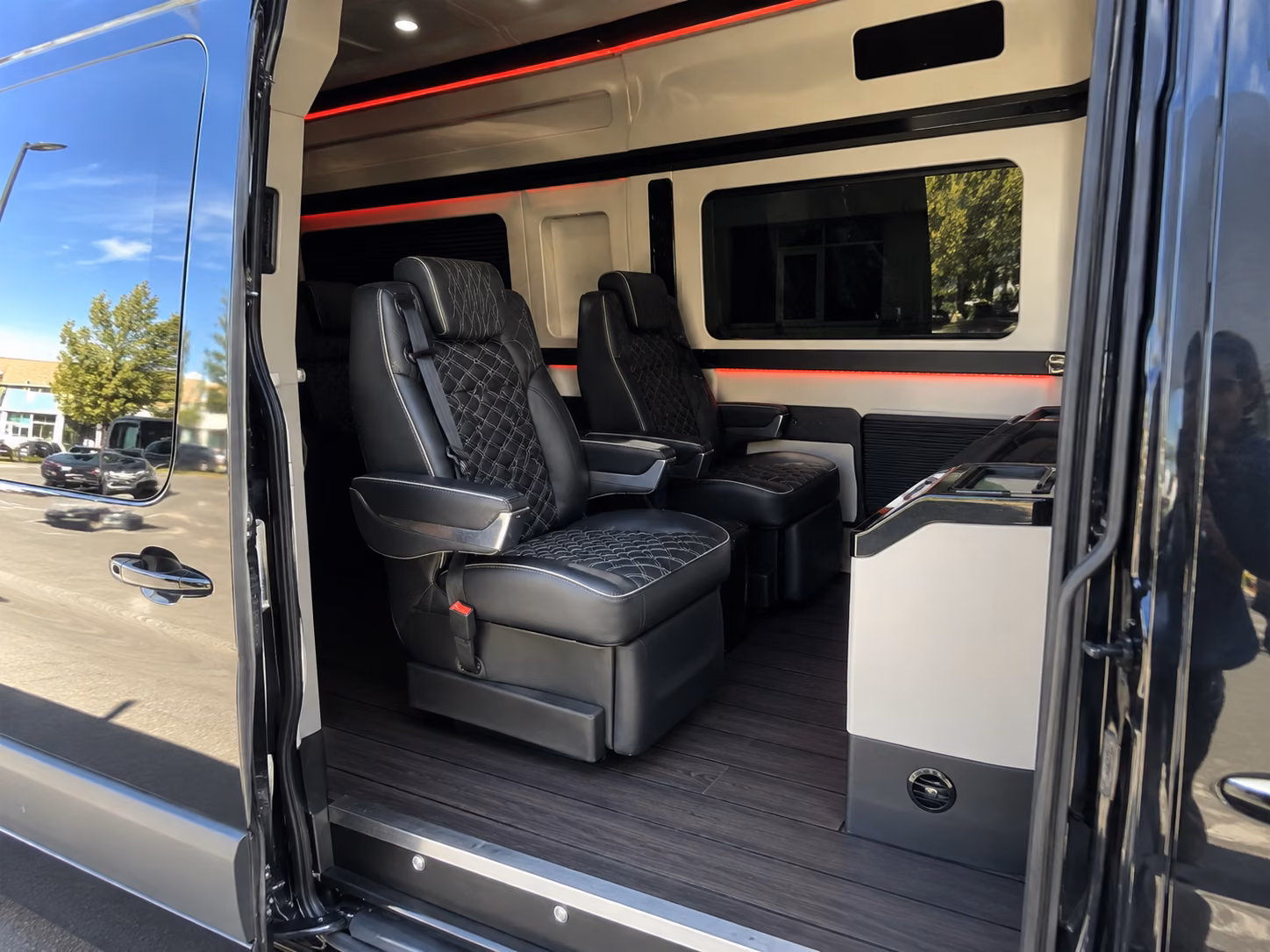 book group transportation for your next bachelor or bachelorette party 2