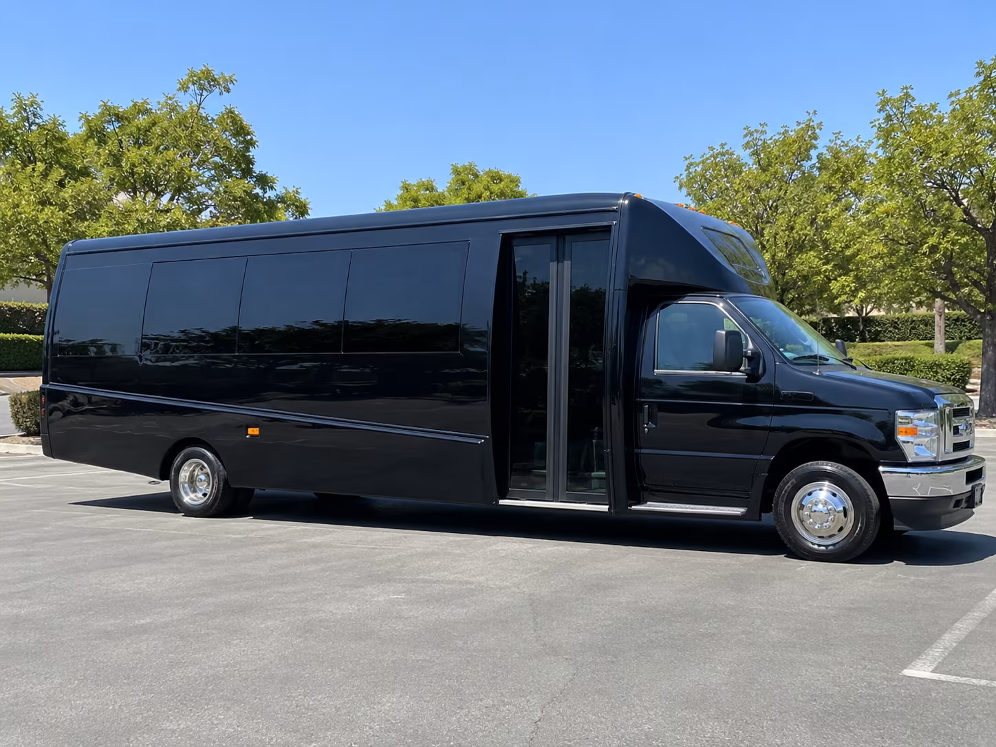 book group transportation for your next bachelor or bachelorette party 5